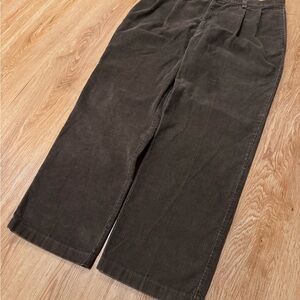 Haggar Men's Baggy Corduroy Pants in Dark Brown